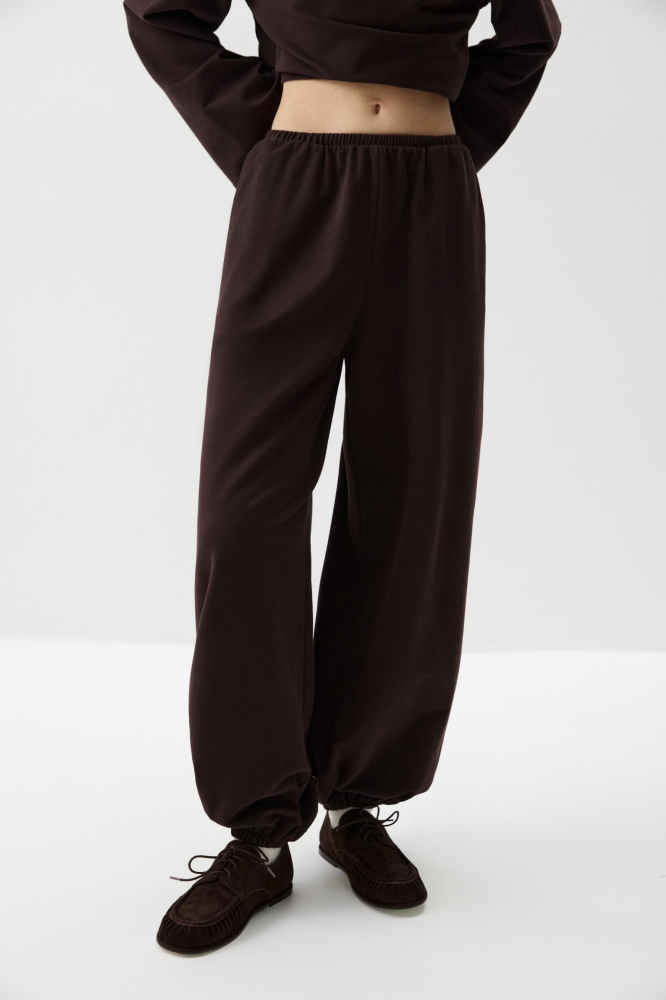 Джоггеры с карманами