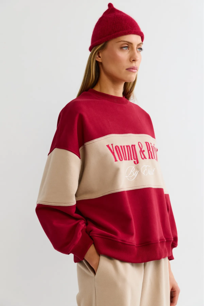 Свитшот в контрастных цветах