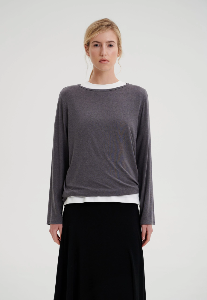 Лонгслив свободного кроя