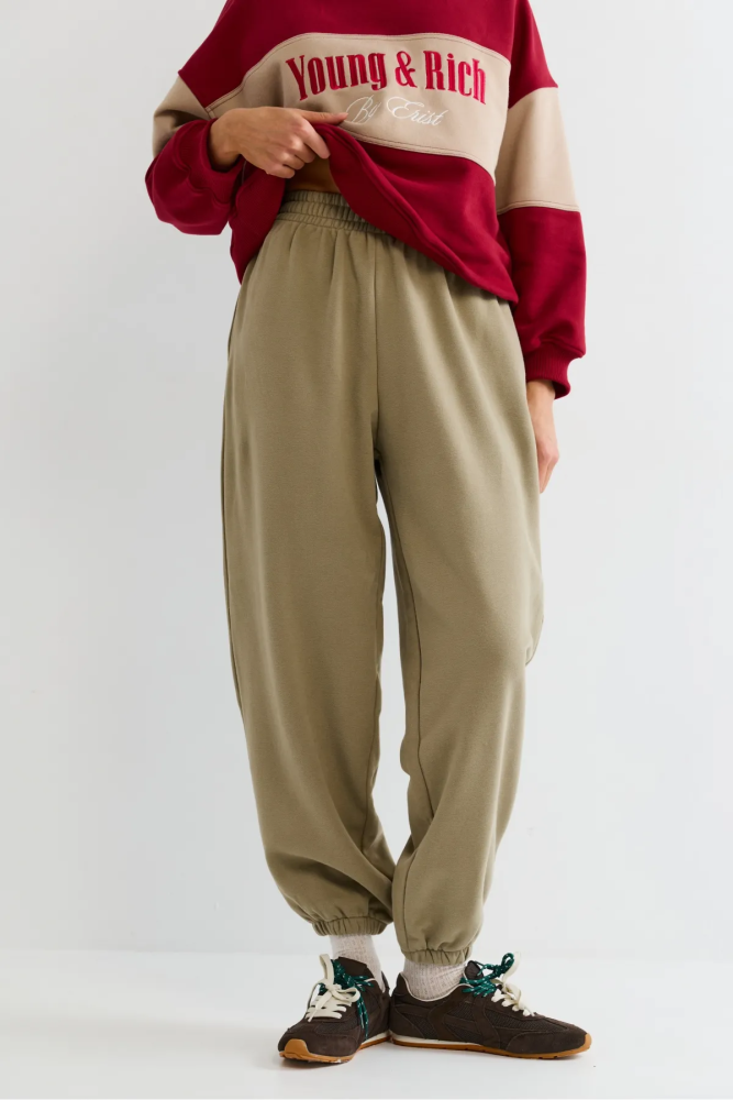 Джоггеры оверсайз