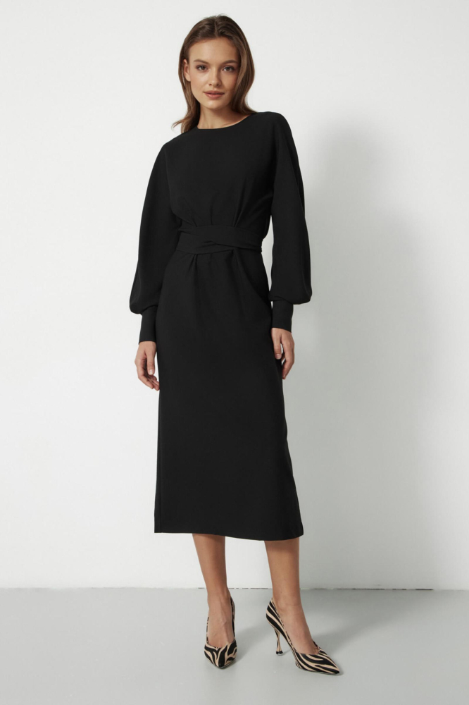 Платье миди с длинным рукавом и поясом