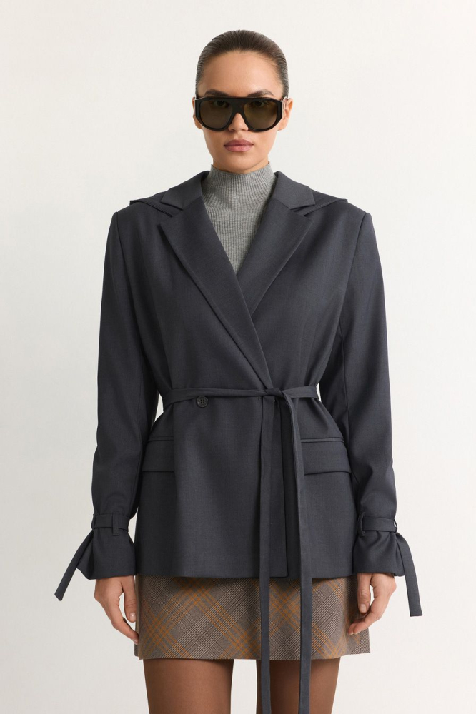 Жакет с капюшоном