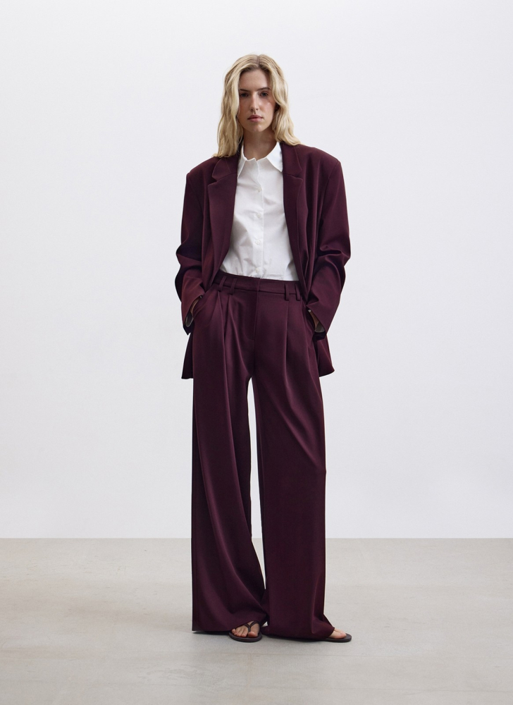 Брюки со складками