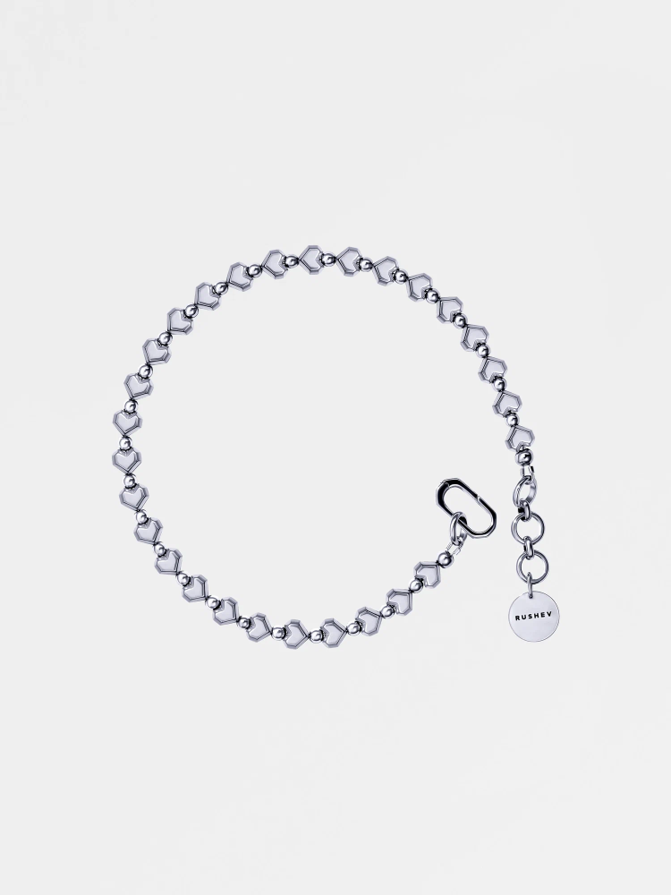 Чокер из гематитовых сердец