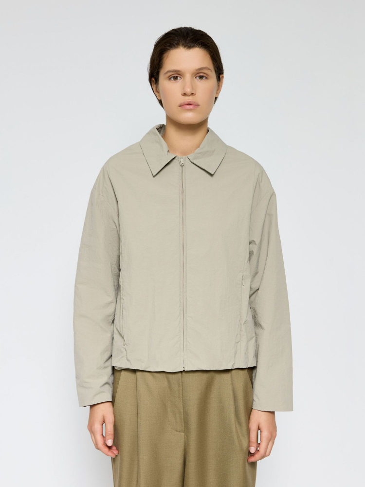 Куртка-бомбер