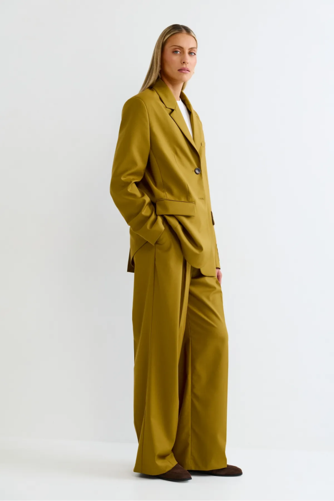 Брюки классические на резинке