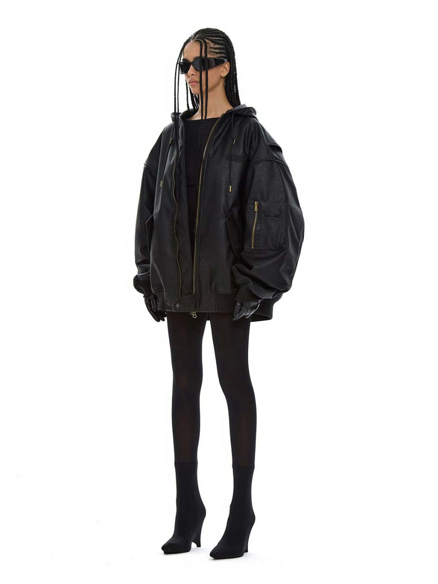 Бомбер с капюшоном OUT OF REACH, цвет: Черный, BMBROOROHBK купить онлайн