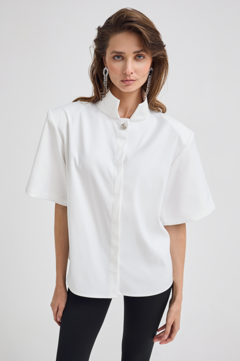 Рубашка с воротником стойкой