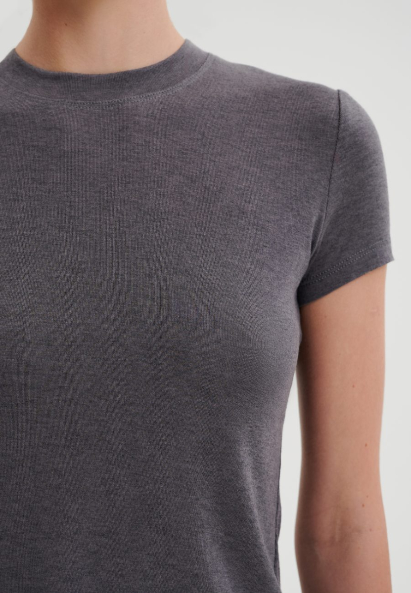 Футболка базовая CHUBA, цвет: серый,  купить онлайн