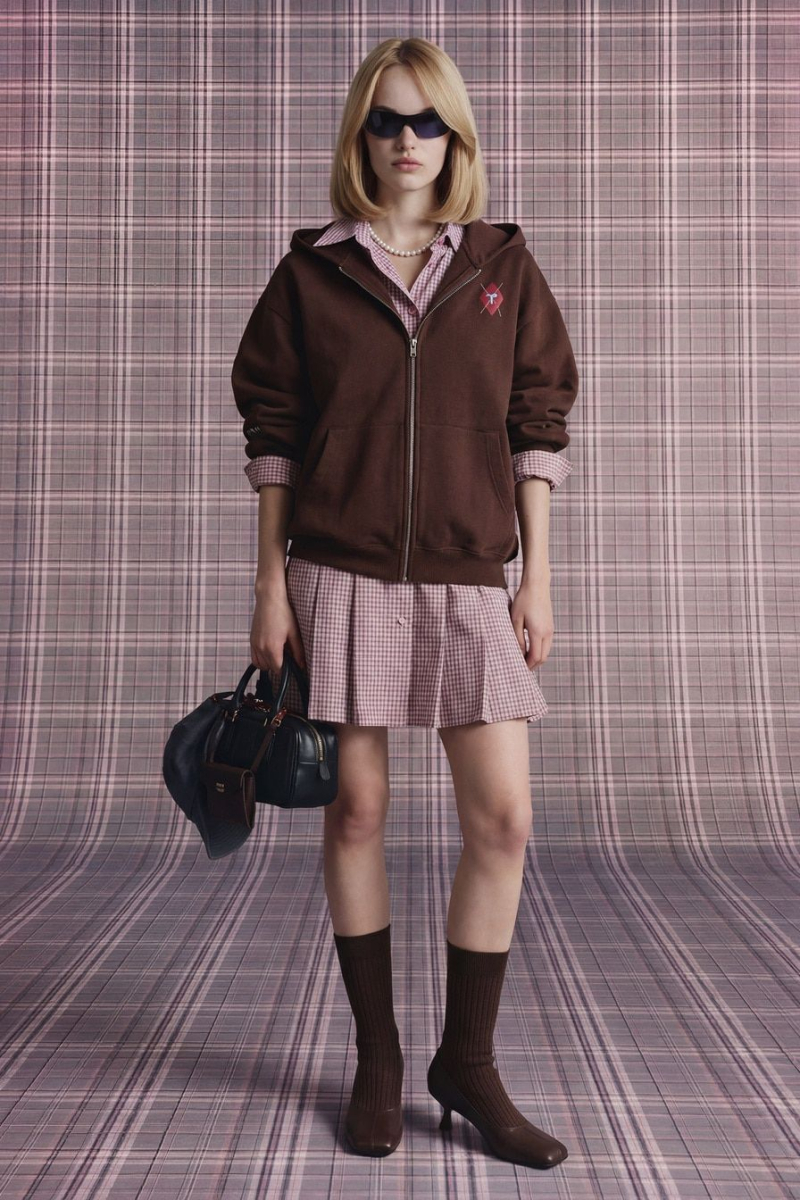 Худи с принтом TOPTOP, цвет: коричневый, TT.054.17841.701 купить онлайн