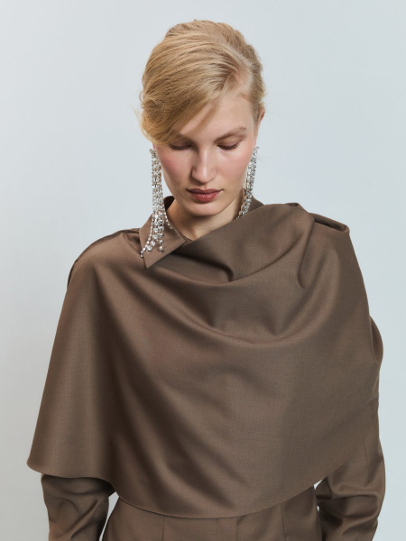 Кейп "Wind" CHUBA, цвет: Тауп,  купить онлайн Кейп "Wind" CHUBA, цвет: Тауп,  купить онлайн