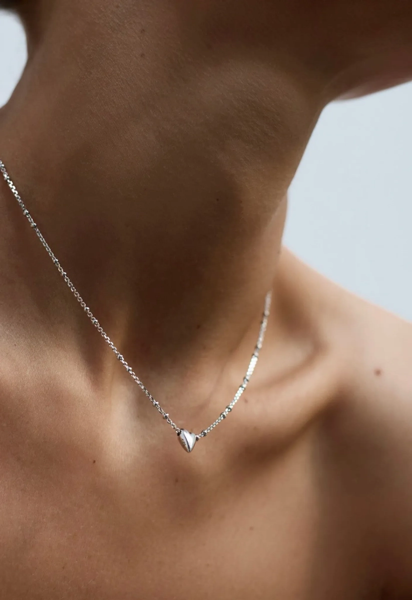 Серебряное колье на цепочке «Валентина полюбила» SBLESKOM, цвет: Серебряный, 12237 купить онлайн