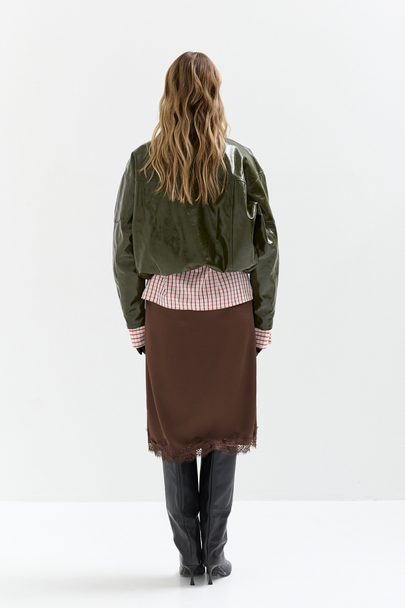 Бомбер из лакированной экокожи утепленный Ricoco, цвет: хаки, 6070/2 купить онлайн