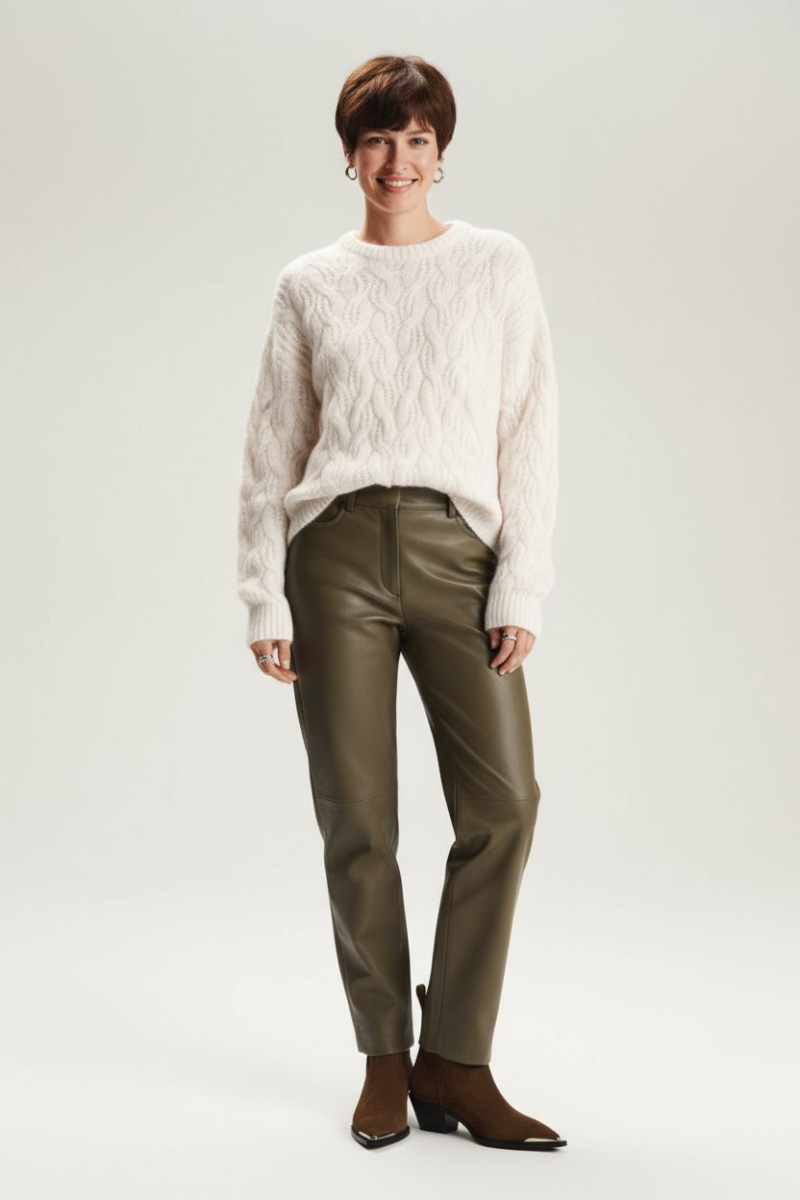 Джемпер прямой с косичками SAGAS, цвет: белый, 3200200 купить онлайн Джемпер прямой с косичками SAGAS, цвет: белый, 3200200 купить онлайн