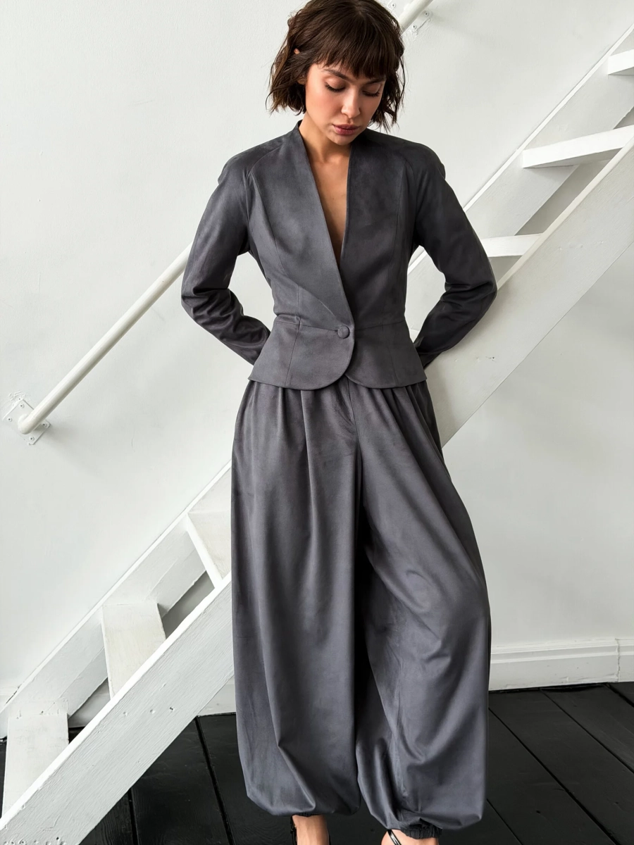 Брюки из замши GARCHIT, цвет: серый, GARZamBrGr купить онлайн