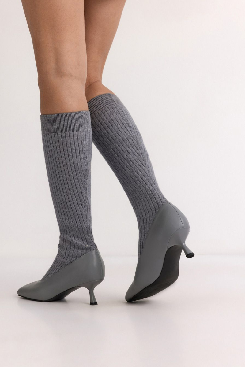 Сапоги с квадратным мысом Lera Nena, цвет: серый LNU.402.19386.800 купить онлайн