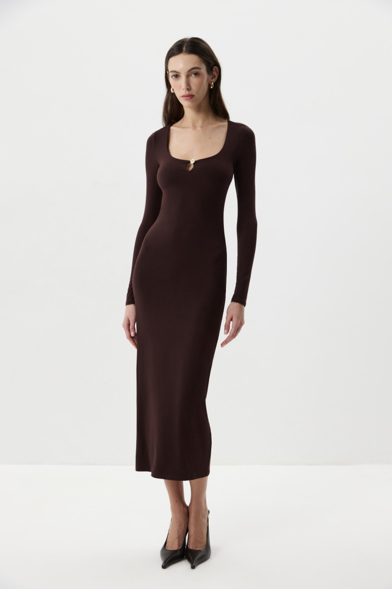 Платье миди с декоративным элементом Charmstore, цвет: коричневый, 207-50565-551 купить онлайн