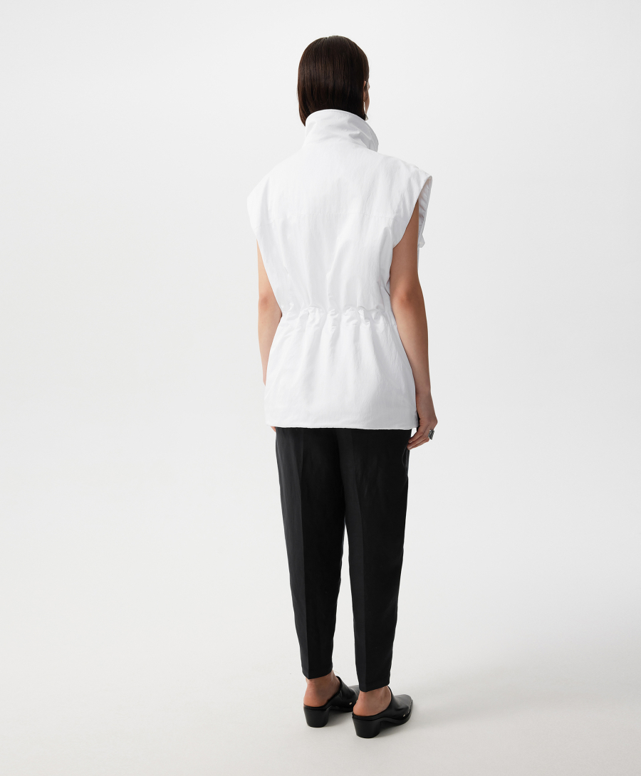 Жилет демисезонный из влагостойкой плащовки GLVR, цвет: белый, 126G21GAC4705 купить онлайн