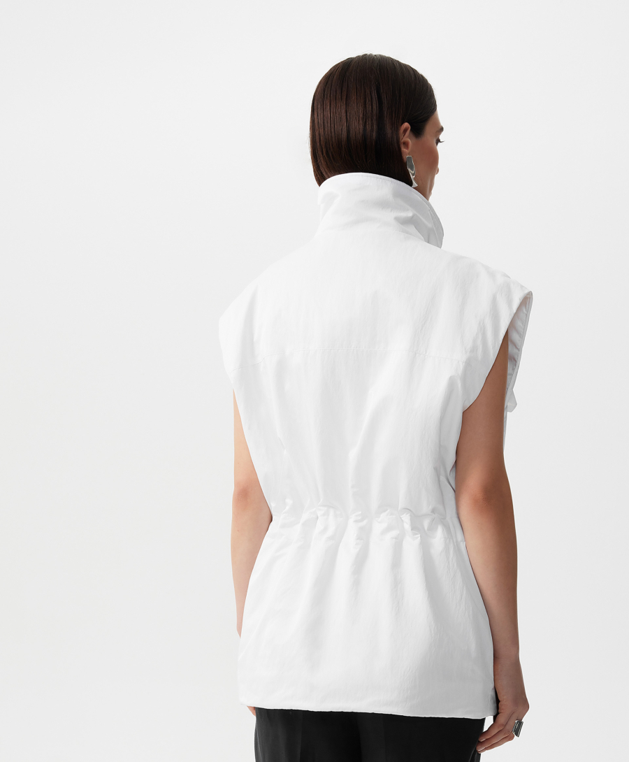 Жилет демисезонный из влагостойкой плащовки GLVR, цвет: белый, 126G21GAC4705 купить онлайн