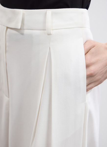 Брюки из струящейся ткани ALL WE NEED, цвет: белый,  купить онлайн