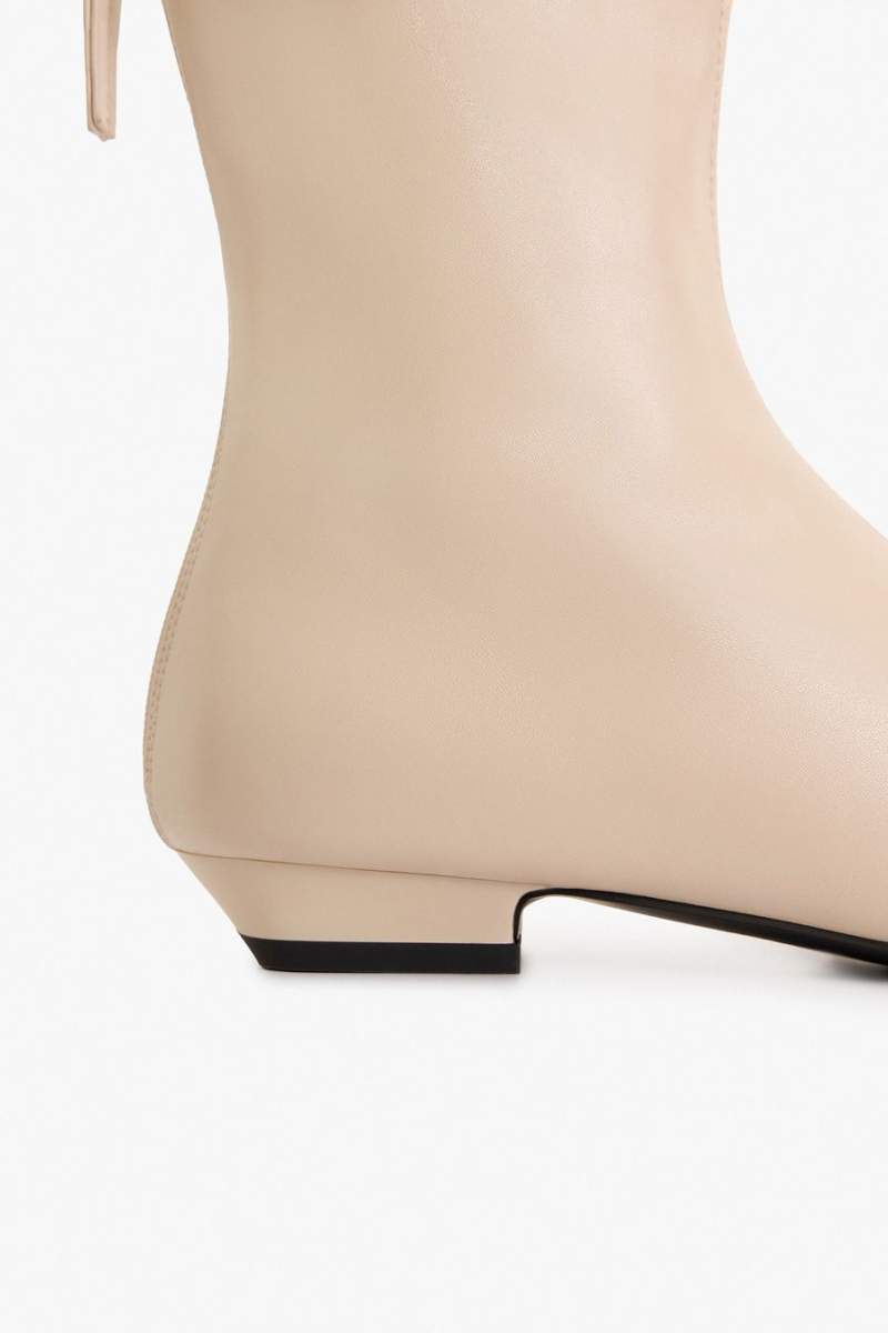 Ботинки из экокожи Lera Nena, цвет: белый LNU.304.18958.120 купить онлайн