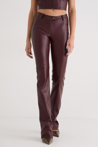 Брюки из кожи