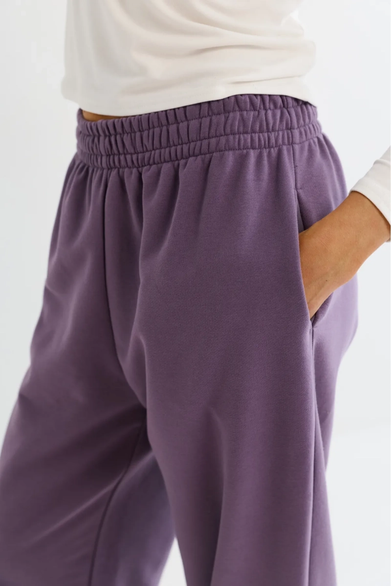 Джоггеры оверсайз Erist store, цвет: фиолетовый, НФ-00003099 купить онлайн