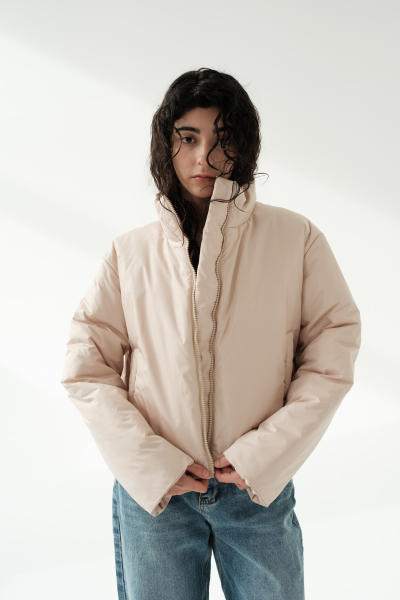 Укороченная куртка НИ ИМЕНИ, НИ ПОХОЖИХ, цвет: бежевый, 00-00000191 купить онлайн