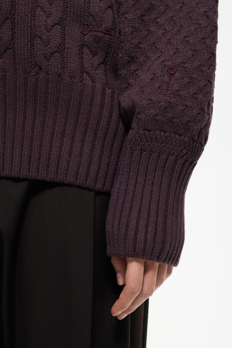 Джемпер с косами и вышивками DREAMS BY ALENA AKHMADULLINA, цвет: коричневый, 225104140304463/408000 купить онлайн