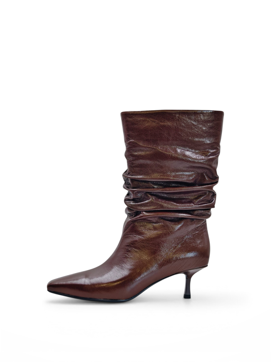 Сапоги демисезонные из натуральной кожи