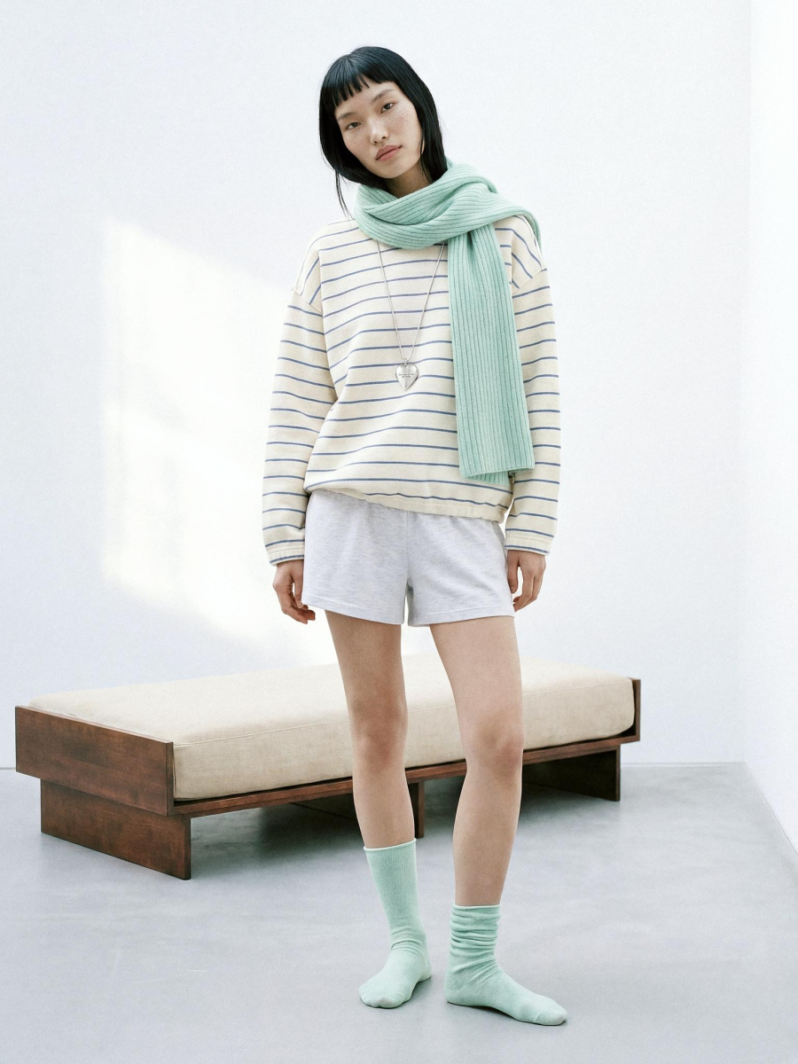 Свитшот Chaika, цвет: белый, SS26SS04-101 купить онлайн