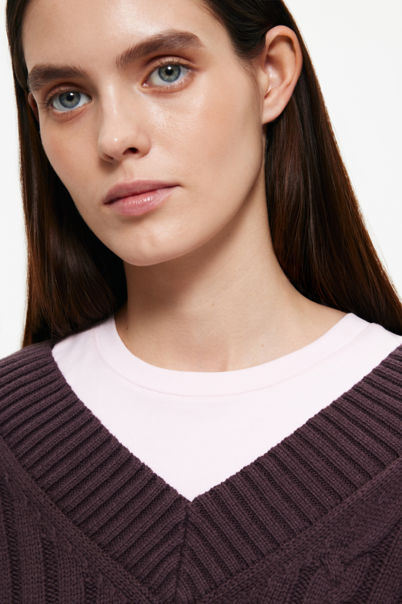 Джемпер с косами и вышивками DREAMS BY ALENA AKHMADULLINA, цвет: коричневый, 225104140304463/408000 купить онлайн