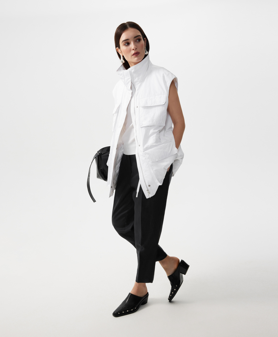 Жилет демисезонный из влагостойкой плащовки GLVR, цвет: белый, 126G21GAC4705 купить онлайн