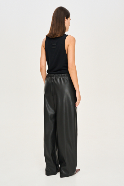 Брюки на кулисе из экокожи FW 24/25 Label .B, цвет: black, Pt.16.3.2134/2BLC купить онлайн Брюки на кулисе из экокожи FW 24/25 Label .B, цвет: black, Pt.16.3.2134/2BLC купить онлайн