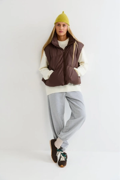 Жилет Erist store, цвет: коричневый, НФ-00003206 купить онлайн