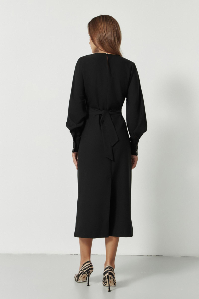 Платье миди с длинным рукавом и поясом Charmstore, цвет: Черный, 111-19883-880 купить онлайн