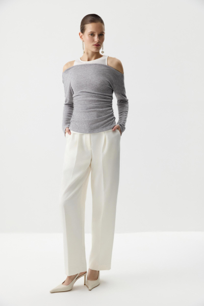 Лонгслив со спущенным плечом из мягкого трикотажа Charmstore, цвет: серый, 205-520107-889 купить онлайн