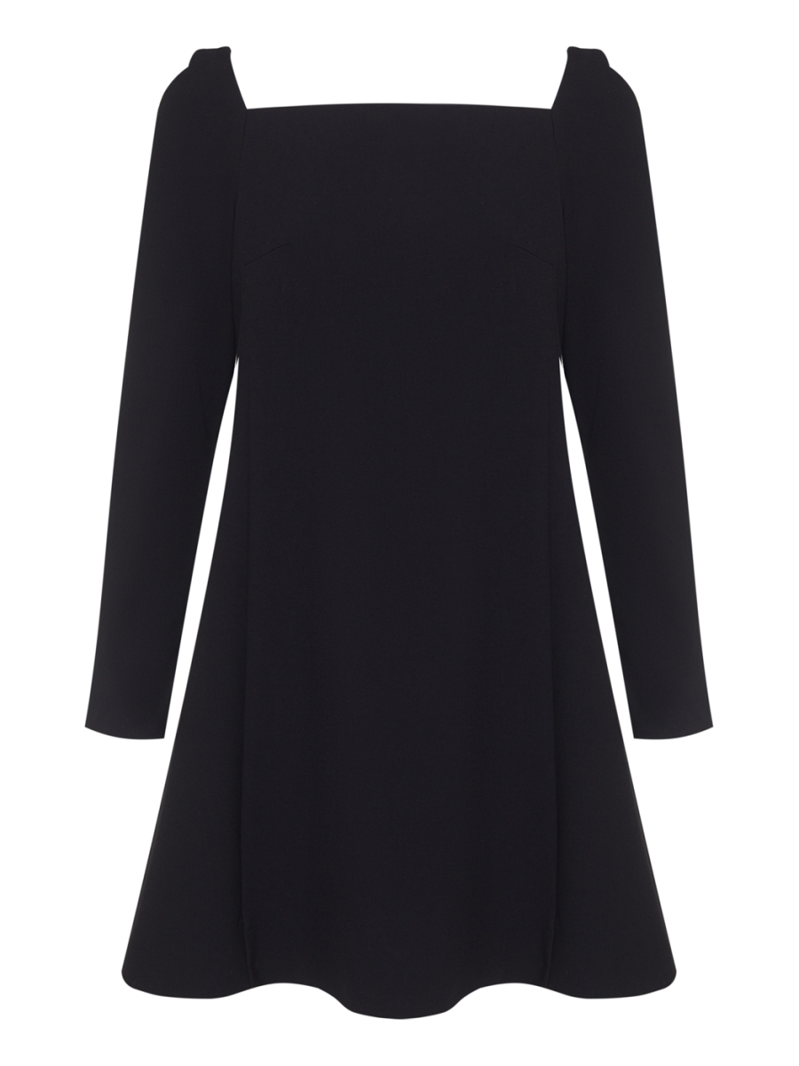 Платье-трапеция с квадратным вырезом