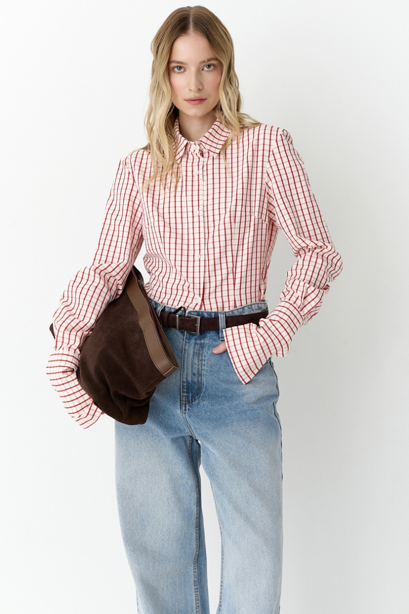 Рубашка приталенного кроя с акцентными манжетами Ricoco, цвет: красный, 7055/1 купить онлайн