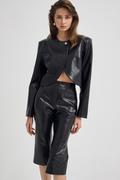Укороченный жакет из экокожи Shtripling, цвет: Черный, SHJKT009BLK купить онлайн