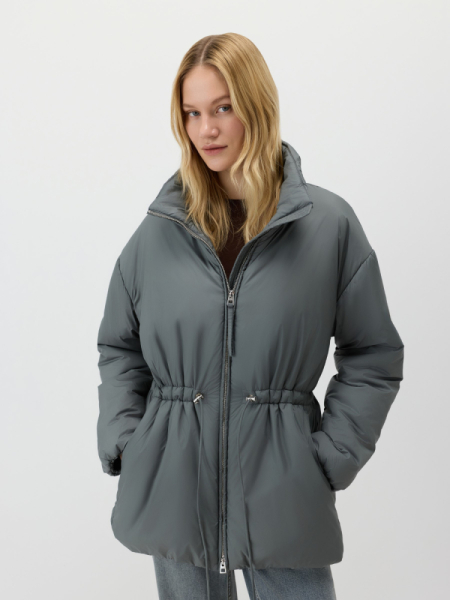 Утепленная куртка на кулиске