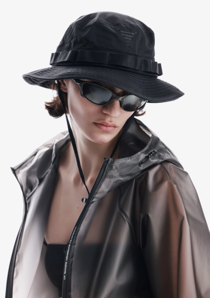 Панама с широкими полями