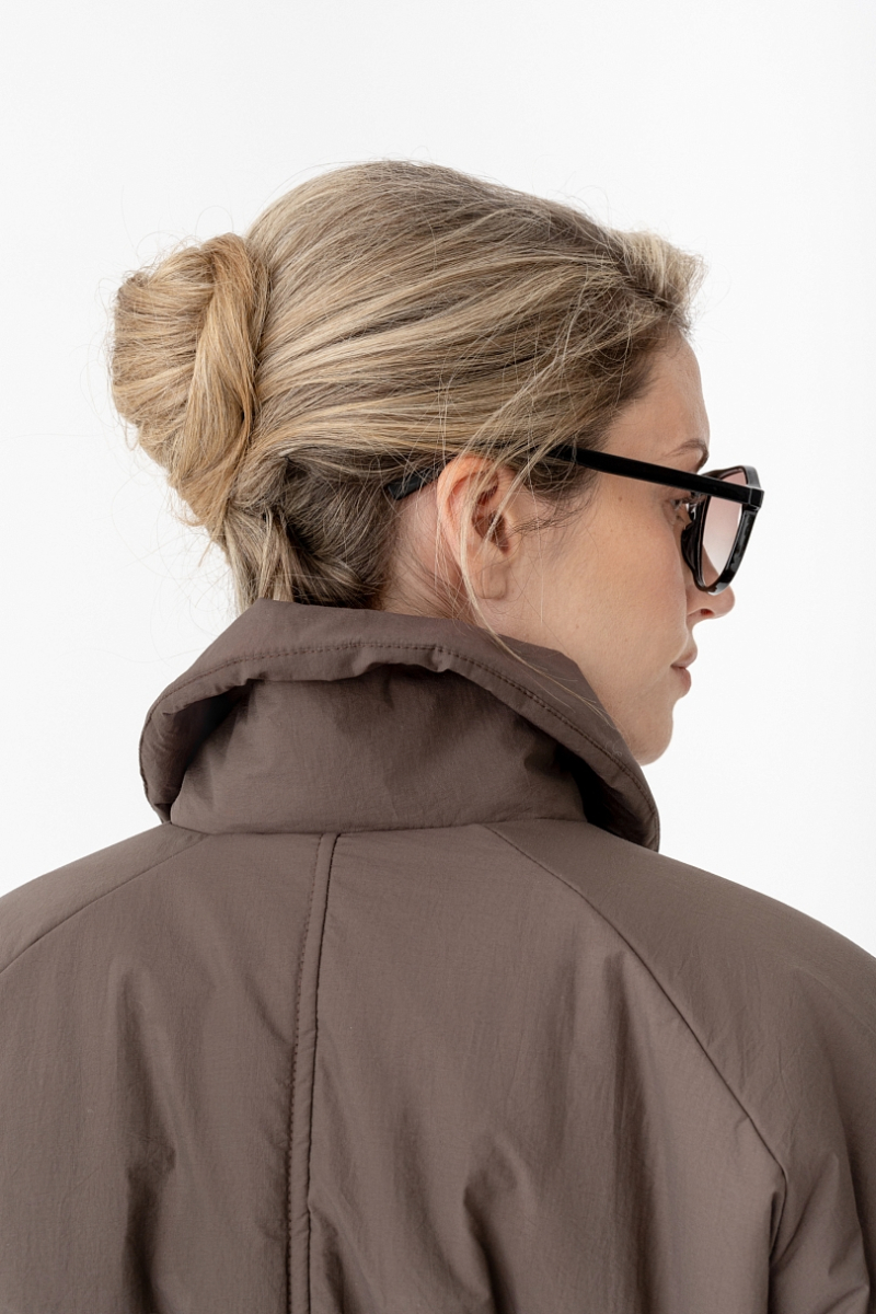 Тренч утепленный макси длины Ricoco, цвет: коричневый, 7048/2 купить онлайн