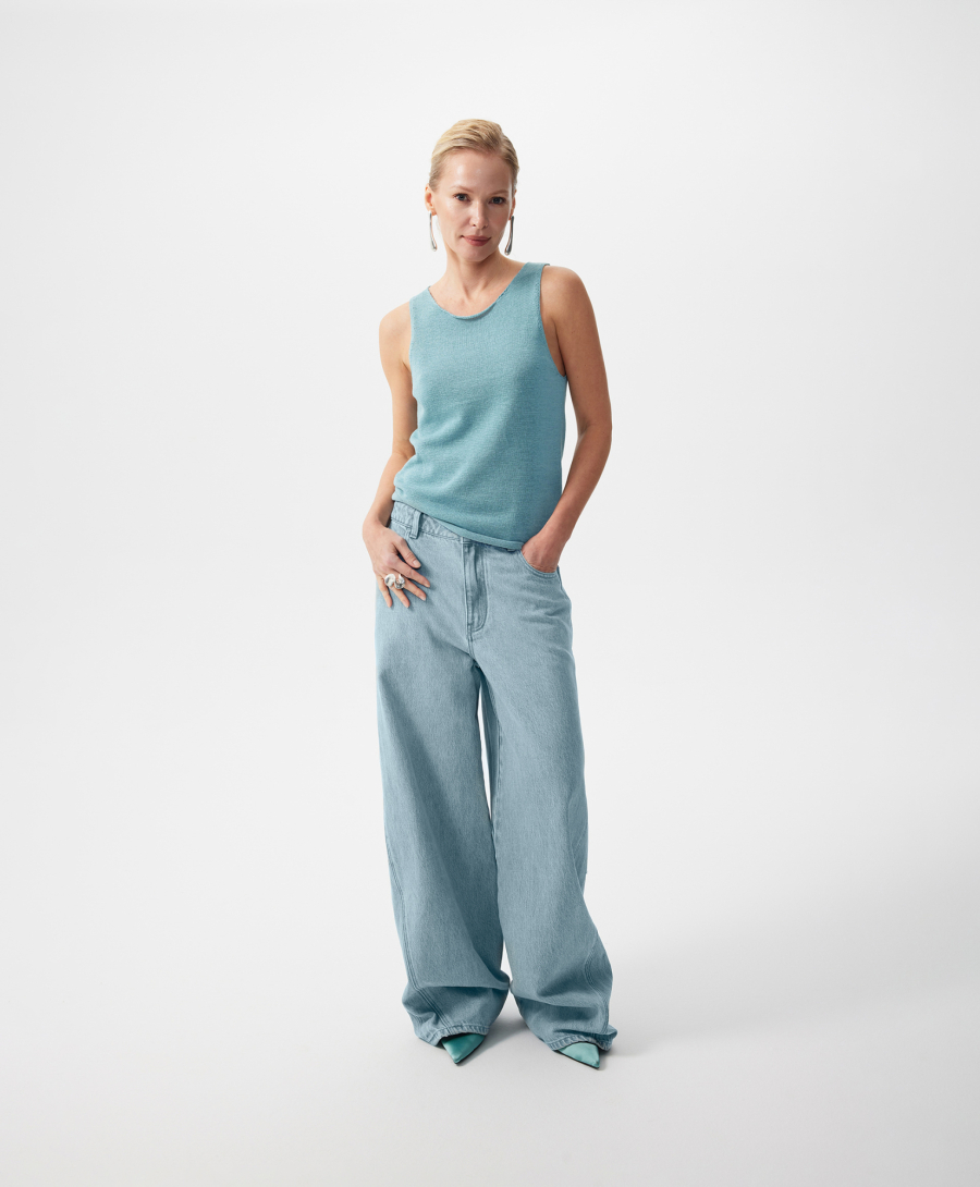 Джинсы-багги средней посадки