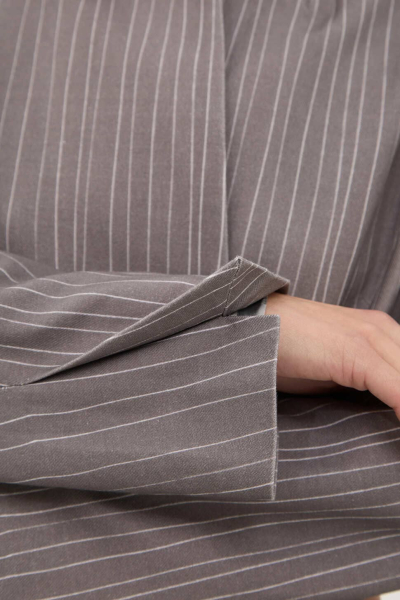 Платье-пиджак с фартуком в нарисованную полоску UNKE, цвет: серый, 2601D001T_GR купить онлайн