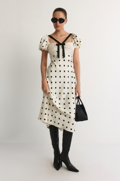 Платье с принтом «горох»