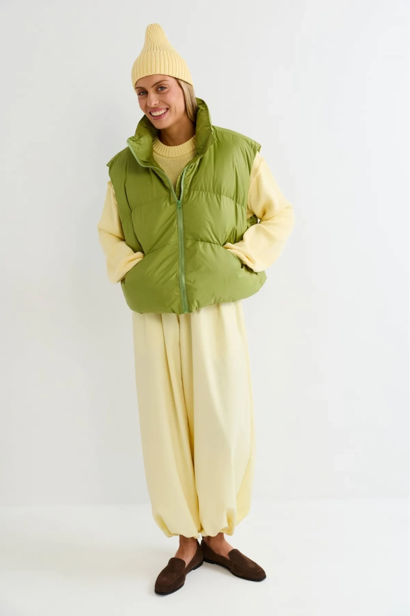 Жилет Erist store, цвет: зеленый, НФ-00003202 купить онлайн