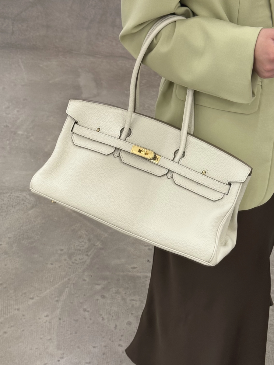 Сумка из зернистой кожи большая