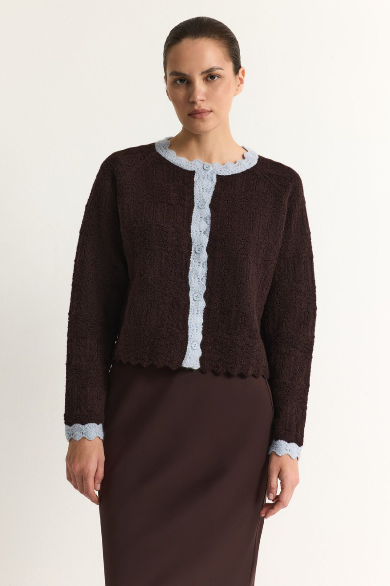 Кардиган с контрастной отделкой