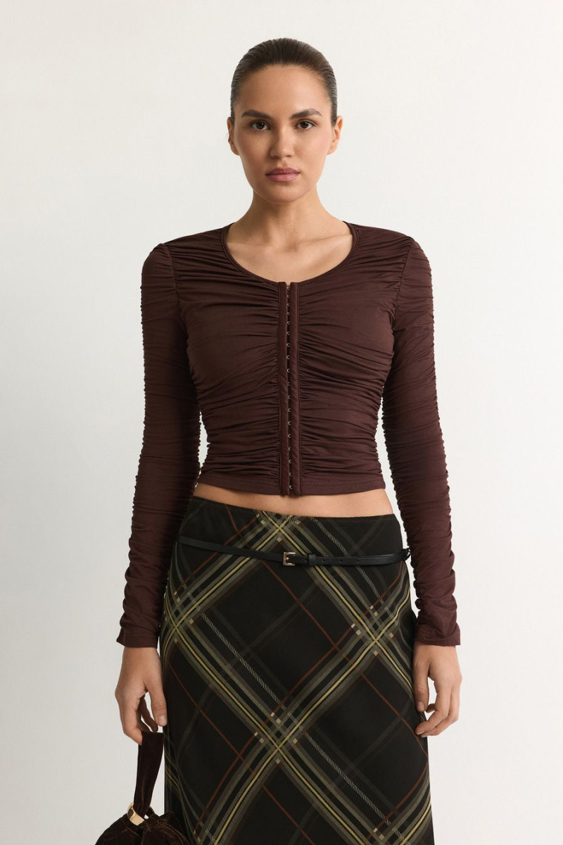 Лонгслив со сборками TOPTOP, цвет: коричневый, TTS.025.18559.700 купить онлайн